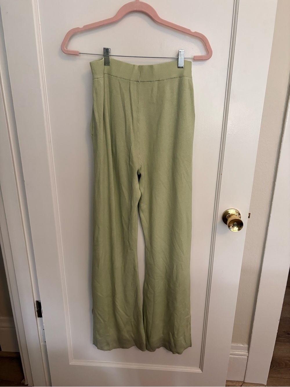 ALO Yoga Matcha Green Ribbed Wide-Leg Pants